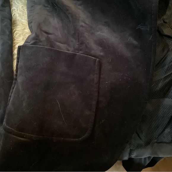 “TAMARA JARMON” DESIGNER Midnight Blue Velvet Blazer. - Picture 8 of 13